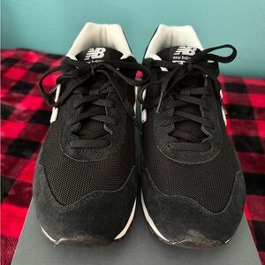 Black&White Size 10.5 New Balance!